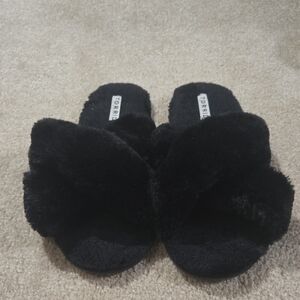 Torrid Black Plush Women's Slippers